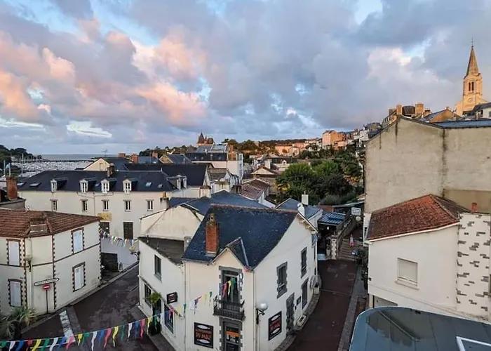 Foch, Vue Mer, Coeur De Ville